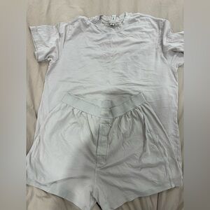 Skims - Boyfriend short sleeve tee and short set